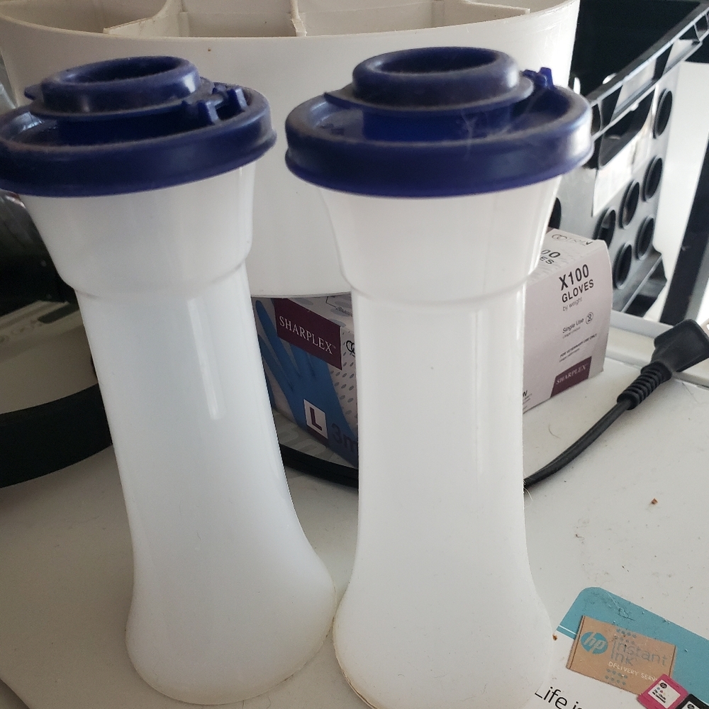 Tupperware Salt and Pepper Set